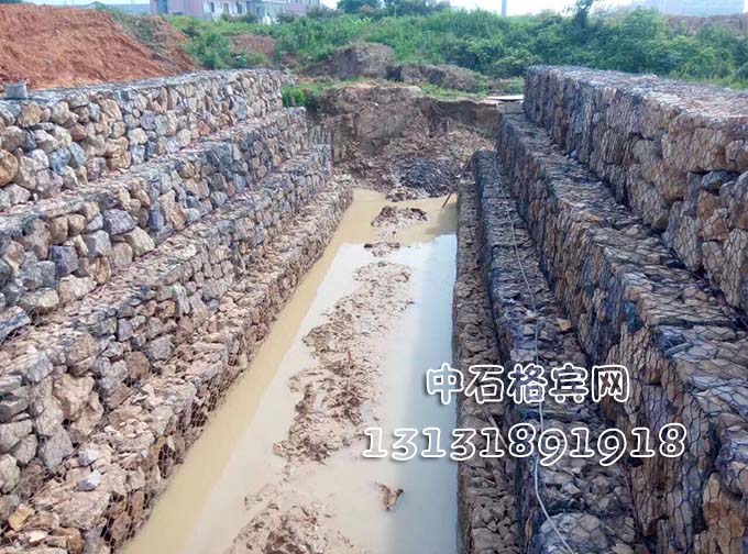 護岸格賓網、鍍鋅格賓網13131891918 護岸格賓網、鍍鋅格賓網13131891918